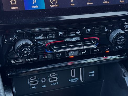 New 2023 Jeep Grand Cherokee Trailhawk image 20