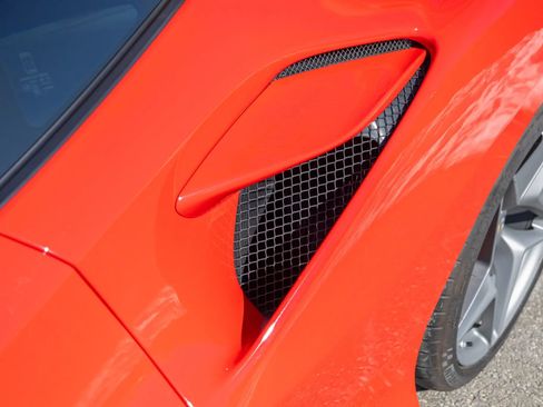 Used 2020 Ferrari F8 Tributo image 45