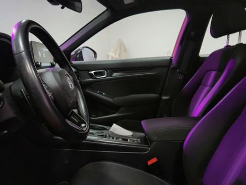 Used 2025 Honda Civic Sport image 15