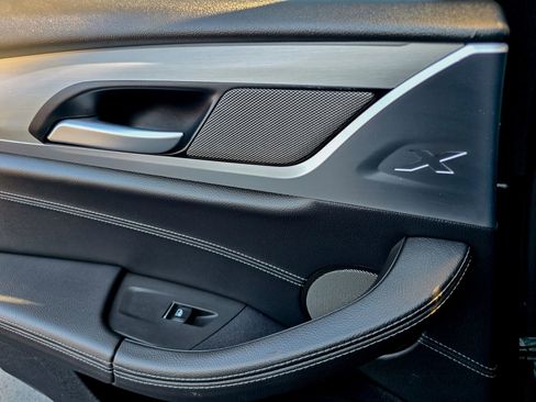 Used 2019 BMW X4 xDrive30i w/ Executive Package image 30