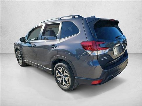 Used 2023 Subaru Forester Premium w/ Popular Package #2 image 7