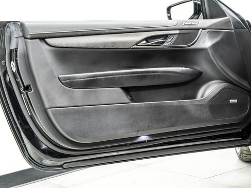 Used 2017 Cadillac ATS V w/ Luxury Package RWD image 38