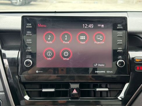 Used 2022 Toyota Camry XSE image 27