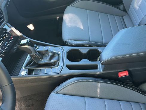 New 2026 Volkswagen Jetta SE image 25