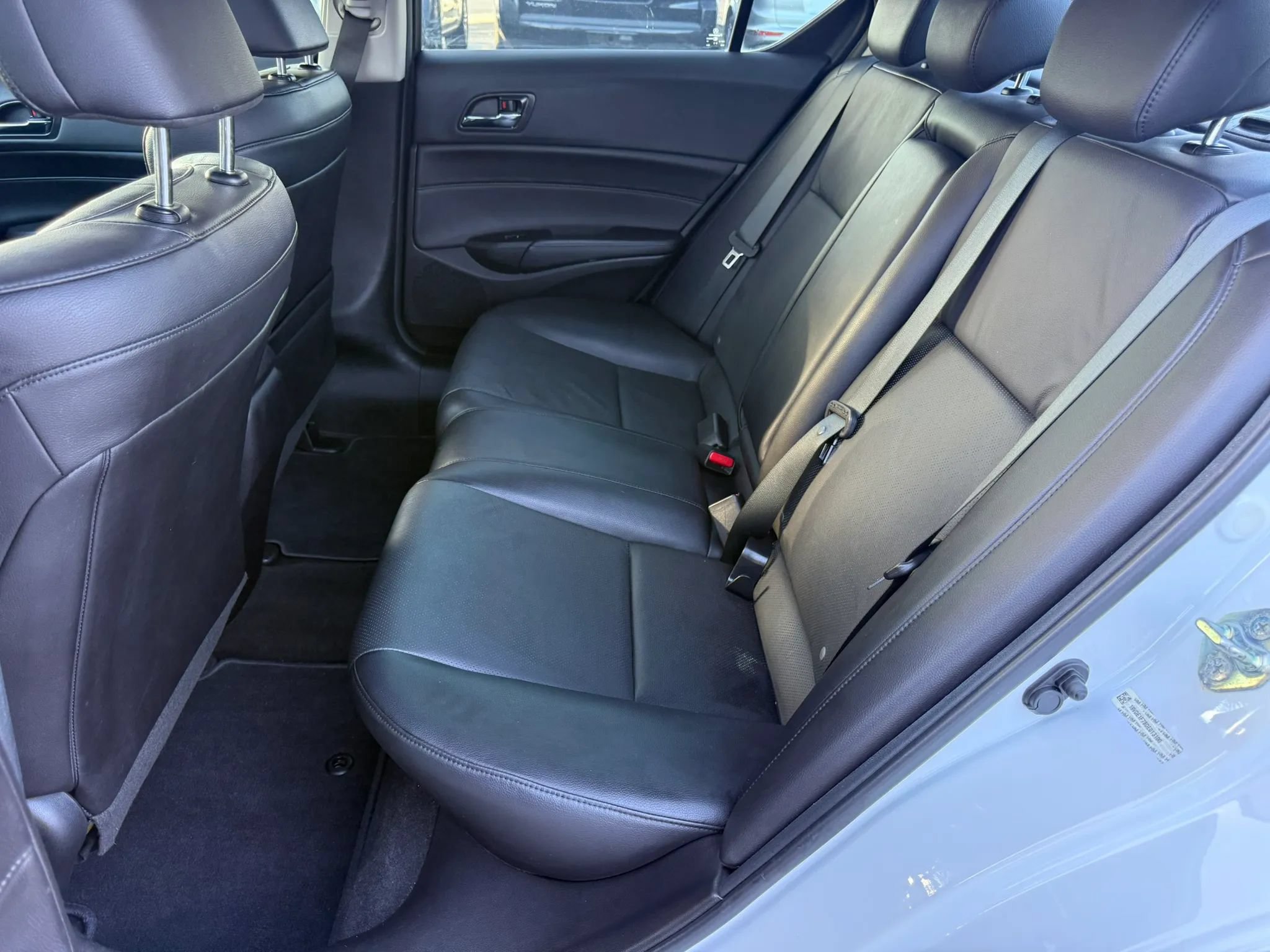 Used 2013 Acura ILX w/ Technology Package FWD image 18