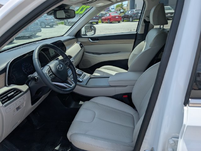 Used 2021 Hyundai Palisade SEL w/ Premium Package AWD/4WD image 17