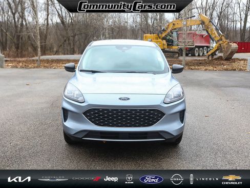 Used 2022 Ford Escape SE image 10