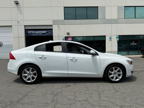 Used 2015 Volvo S60 T5 FWD image 3