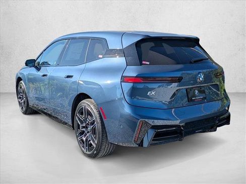 New 2026 BMW iX xDrive45 image 9