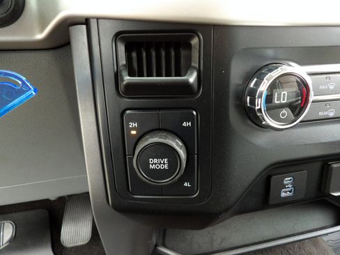 Used 2021 Ford F150 XLT w/ Equipment Group 301A Mid image 29