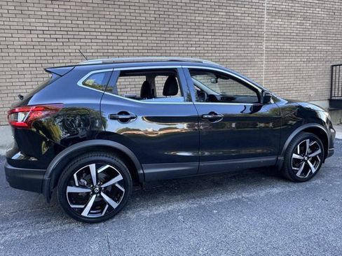 Used 2022 Nissan Rogue Sport SL w/ Premium Package AWD/4WD image 23