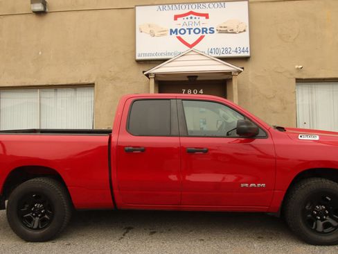 Used 2020 RAM 1500 Tradesman AWD/4WD image 4