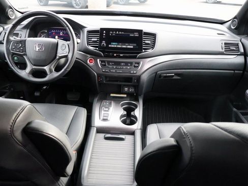 Certified 2023 Honda Passport EX-L image 13