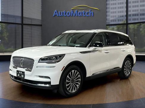 Used 2024 Lincoln Aviator Reserve w/ Equipment Group 201A AWD/4WD image 4