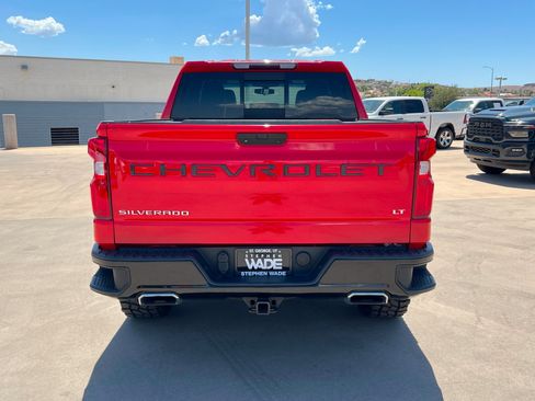 Used 2020 Chevrolet Silverado 1500 LT Trail Boss AWD/4WD image 4