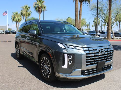Used 2024 Hyundai Palisade Calligraphy AWD/4WD image 11