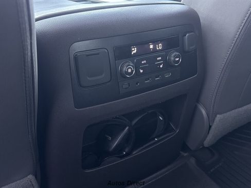 Used 2020 GMC Yukon Denali w/ Denali Ultimate Package AWD/4WD image 40