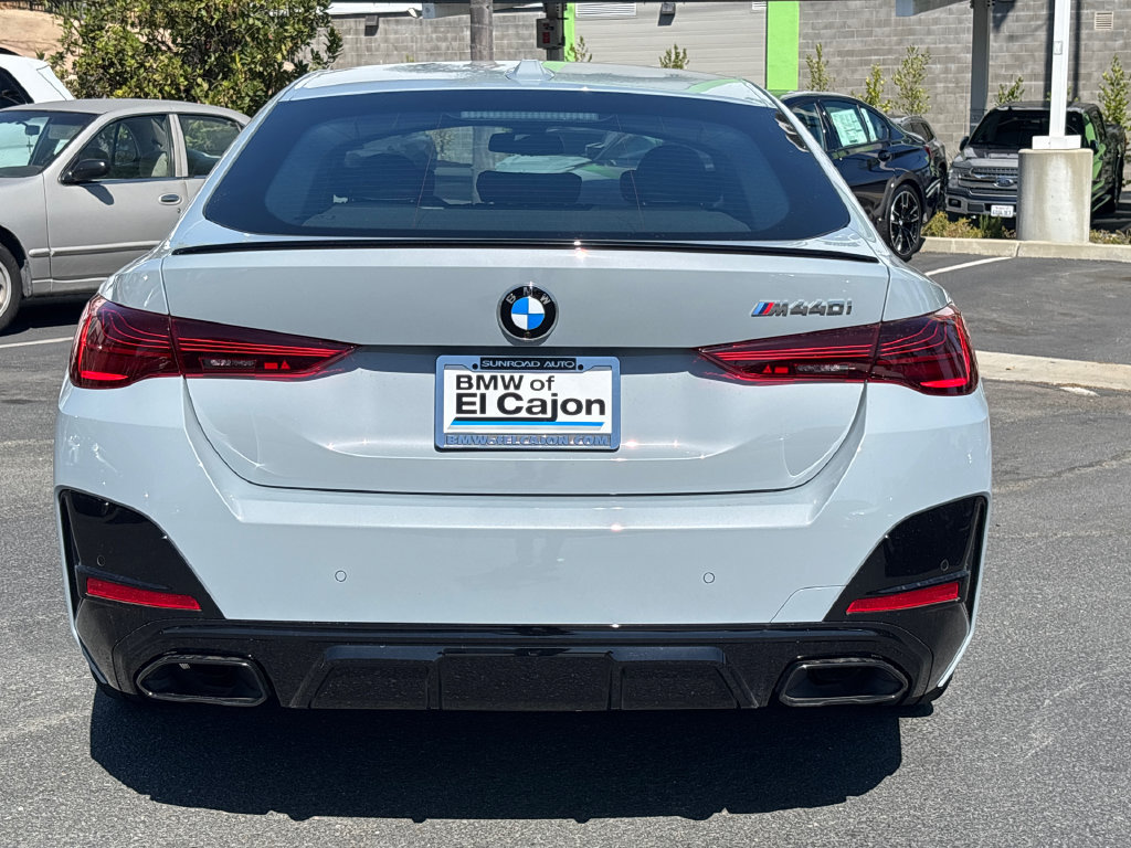 New 2026 BMW M440i w/ Premium Package RWD image 11