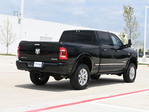 Used 2022 RAM 2500 Limited w/ Towing Technology Group AWD/4WD image 9