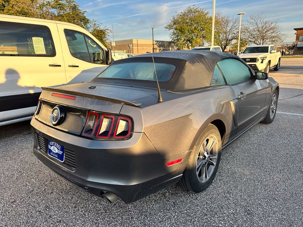 Used 2014 Ford Mustang Premium w/ Equipment Group 201A RWD image 5