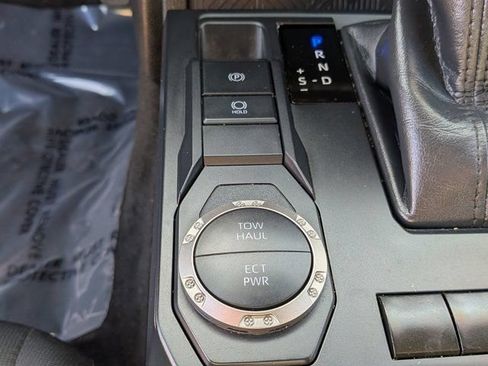 Used 2024 Toyota Tacoma SR5 RWD image 21