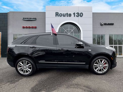 Used 2024 Cadillac XT5 Sportv w/ Technology Package AWD/4WD image 5