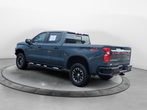 Used 2025 Chevrolet Silverado 1500 ZR2 w/ Technology Package AWD/4WD image 5