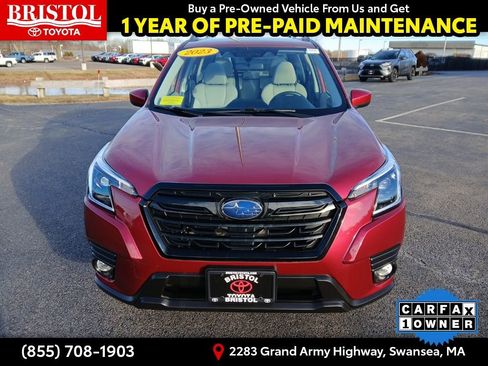 Used 2023 Subaru Forester Premium image 2