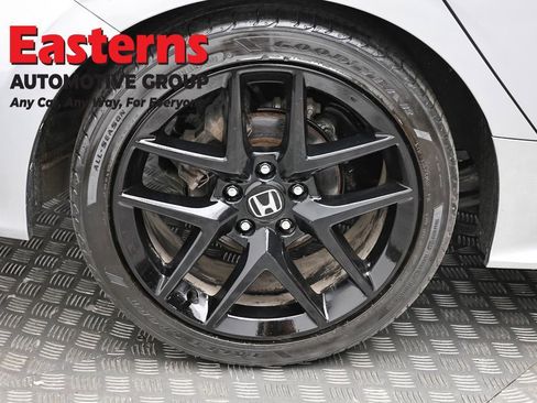 Used 2022 Honda Civic Sport image 28