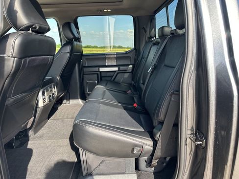 Used 2019 Ford F250 Lariat w/ Lariat Ultimate Package image 11