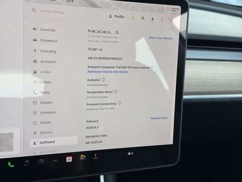Used 2018 Tesla Model 3 image 32