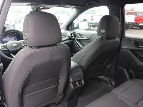 New 2026 Chevrolet Equinox LT w/ Safety and Technology Package FWD image 24
