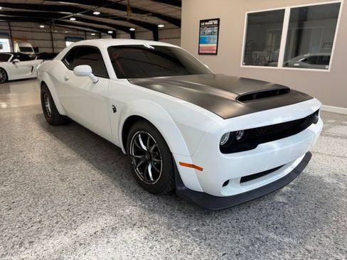 Used 2019 Dodge Challenger SRT Hellcat Redeye RWD image 12