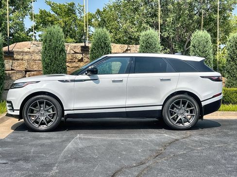 Certified 2023 Land Rover Range Rover Velar R-Dynamic S AWD/4WD image 2