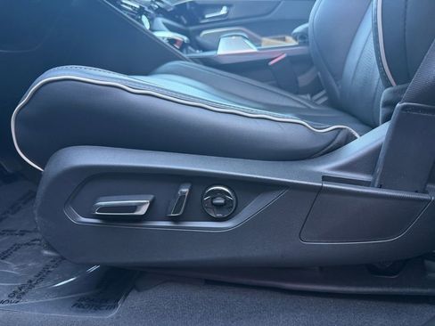 Used 2023 Acura MDX SH-AWD w/ Advance Package image 19