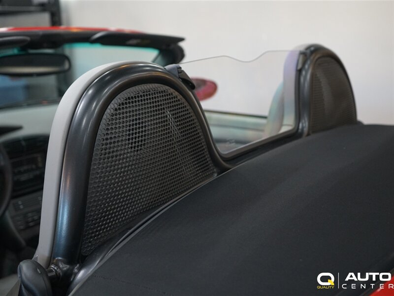 Used 2001 Porsche Boxster RWD image 37