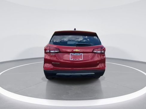 Used 2024 Chevrolet Equinox LT w/ LPO, Floor Liner Package FWD image 7