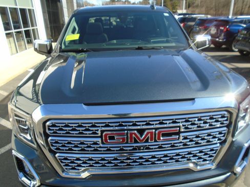 Used 2019 GMC Sierra 1500 Denali w/ Technology Package image 12