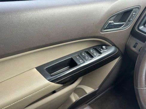Used 2015 GMC Canyon SLE AWD/4WD image 33