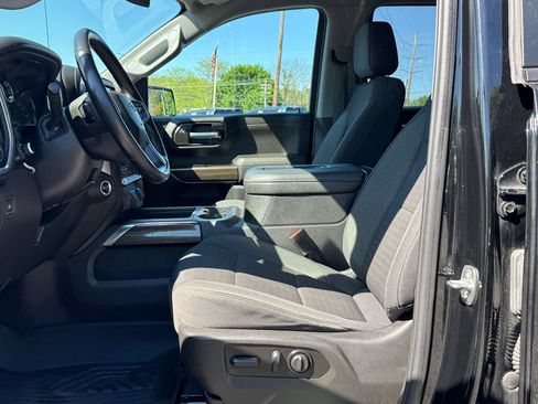 Certified 2022 Chevrolet Silverado 1500 LT Trail Boss w/ Safety Package AWD/4WD image 16