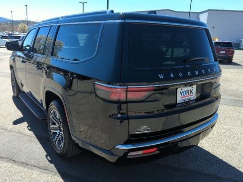 Certified 2023 Jeep Wagoneer L Series II image 6