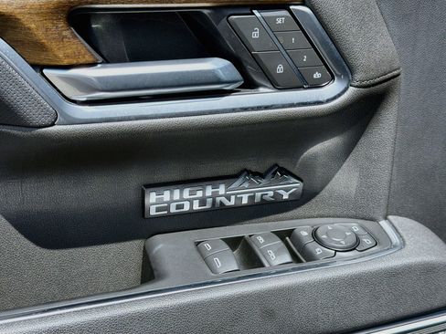 Used 2026 Chevrolet Silverado 1500 High Country w/ Midnight Edition RWD image 22