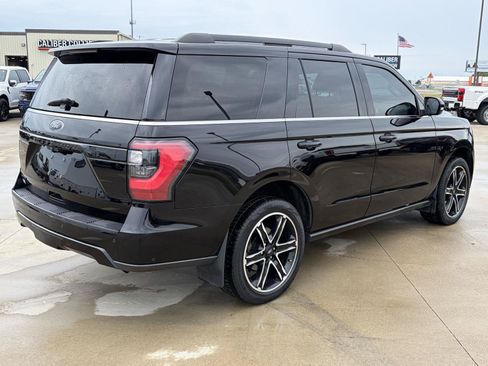 Used 2021 Ford Expedition Limited w/ Equipment Group 303A AWD/4WD image 42