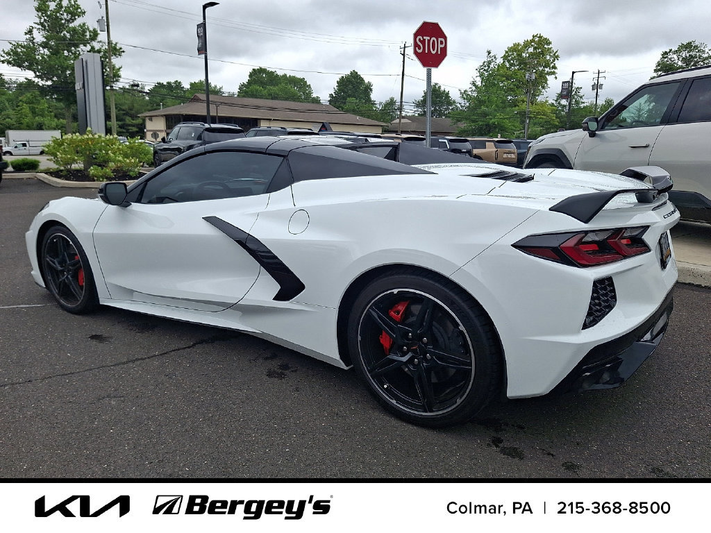 Used 2023 Chevrolet Corvette Stingray Premium Conv w/ Z51 Performance Package RWD image 6