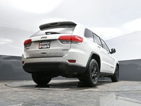 Used 2016 Jeep Grand Cherokee Laredo image 45