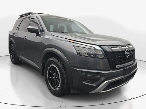 Used 2024 Nissan Pathfinder Rock Creek image 2