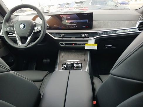 New 2026 BMW X5 xDrive50e AWD/4WD image 14