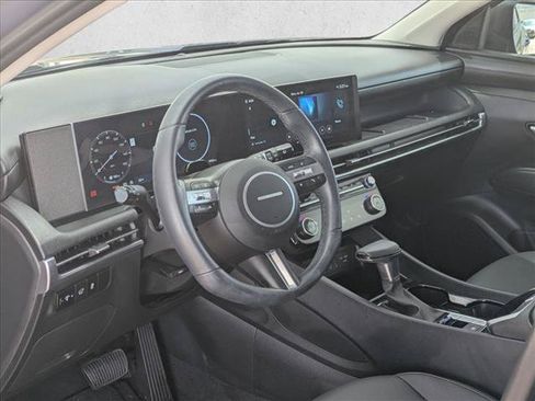 Used 2025 Hyundai Tucson SEL FWD image 10