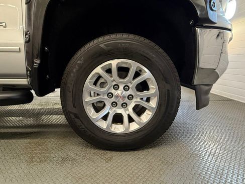 Used 2016 GMC Sierra 1500 SLE w/ SLE Value Package AWD/4WD image 14