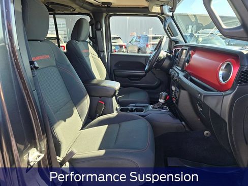 Used 2021 Jeep Gladiator Rubicon AWD/4WD image 16